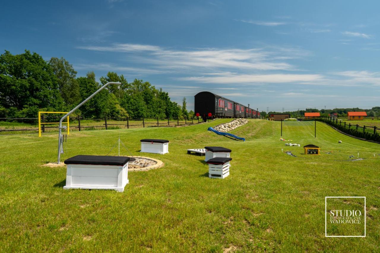 Stacja Galicja - Nocleg W Pociagu Blisko Energylandia Zator Exterior foto