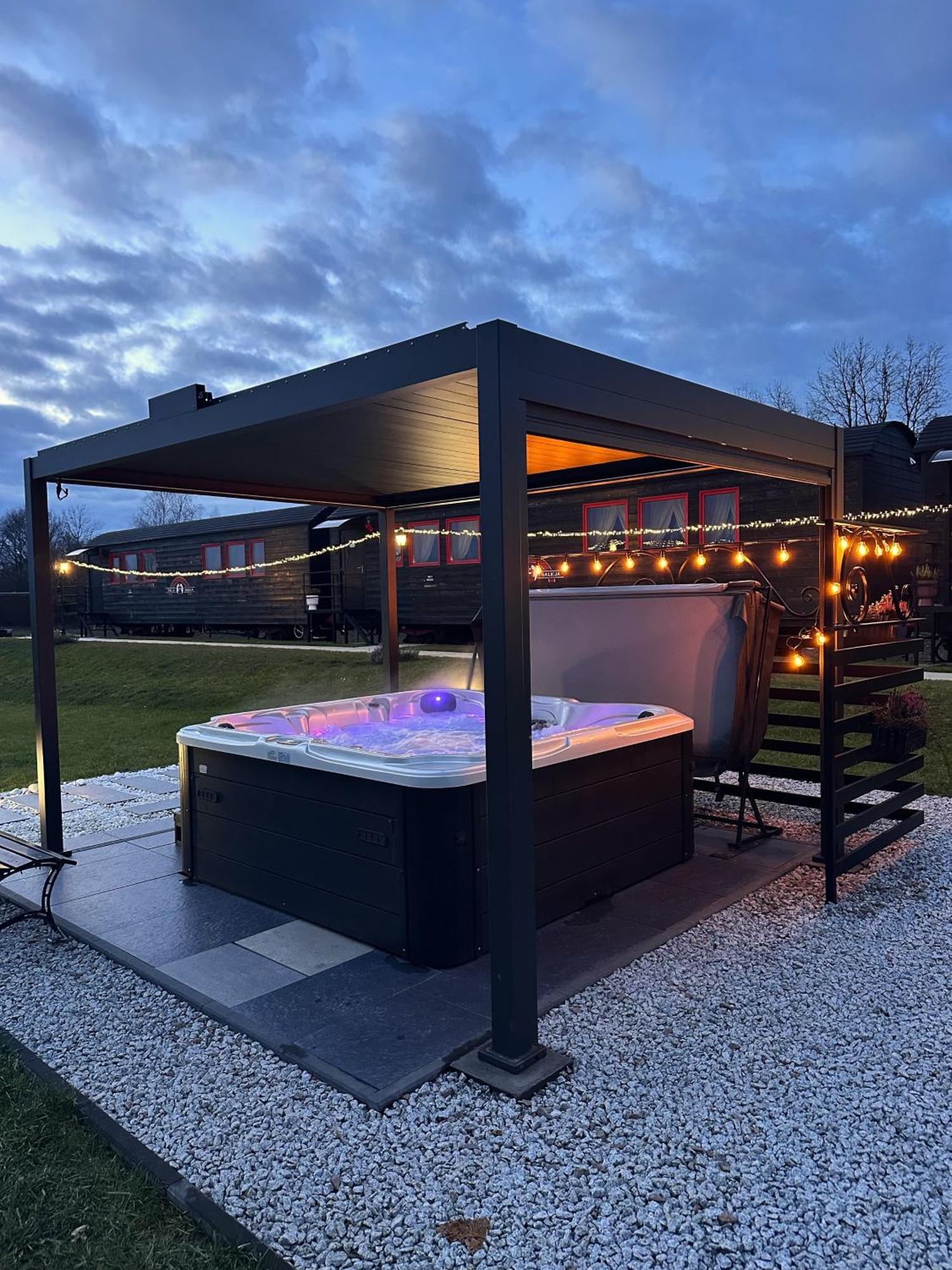 Stacja Galicja - Nocleg W Pociagu Blisko Energylandia Zator Exterior foto